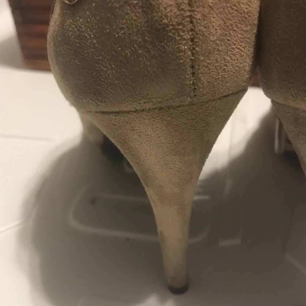 Floral embroidered ankle boots ( impo ) - Picture 4 of 6